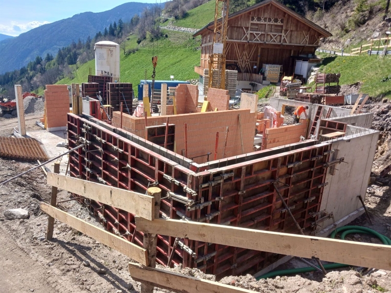 Costruzione del maso Oberbacherhof